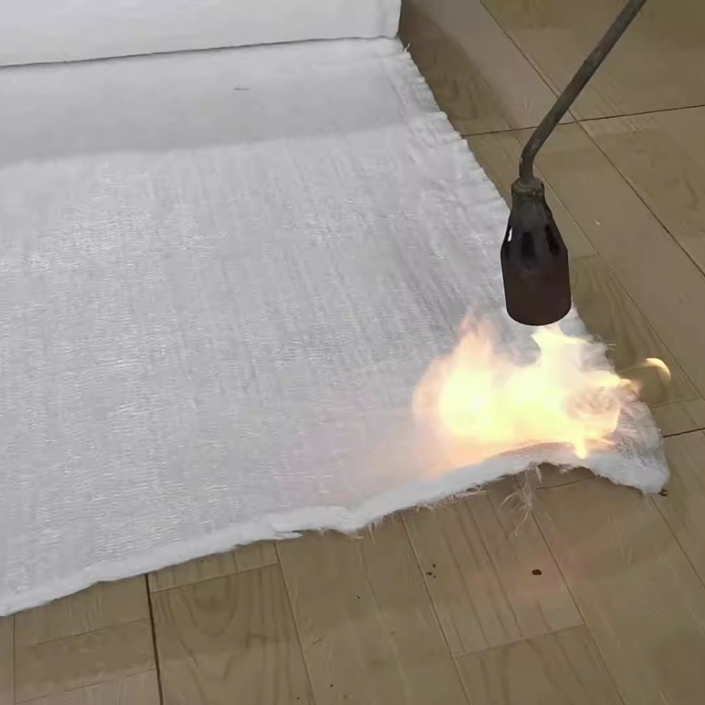 排気システムに最適なマフラーパッキン材は何ですか？